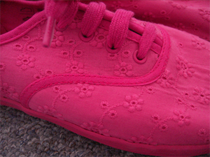 Rosa Halbschuhe (die wollte ich letztens schon kaufen, aber da gab es sie nicht in meiner Größe... gut so, sonst hätte ich knapp das vierfache bezahlt)