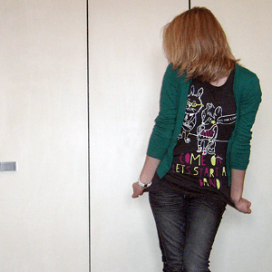 Tag 214: Strickjacke H&M, T-shirt Gina Tricot, Jeans Mister*Lady, Uhr Fossil