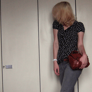 Tag 345 (16.06.2011): Bluse und Tasche Pimkie, Jeans H&M, Uhr Fossil